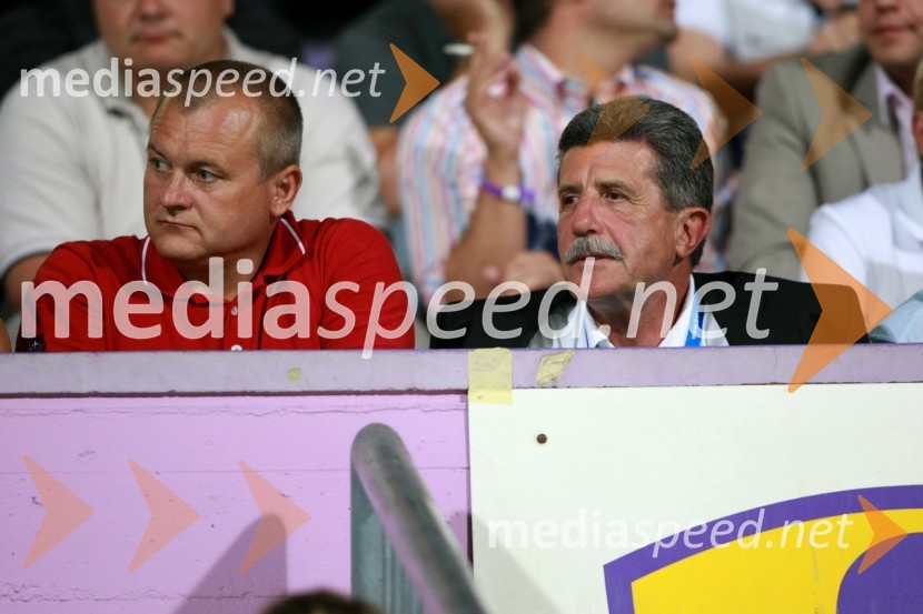 Franc Kangler, župan Mestne občine Maribor in Drago Cotar, predsednik uprave Zavarovalnice Maribor in predsednik NK MariborPovratna tekma 3. kroga kvalifikacij za Ligo prvakov: NK Maribor - FC Zürich