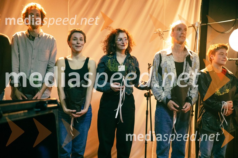  Dorian Šilec Petek, režiser;  Nataša Keser, igralka;  Živa Bizovičar, režiserka;  Boris  Šeparović, režiser;  Kaja Petrovič, igralkaBoško in Admira, premiera v SMG Ljubljana