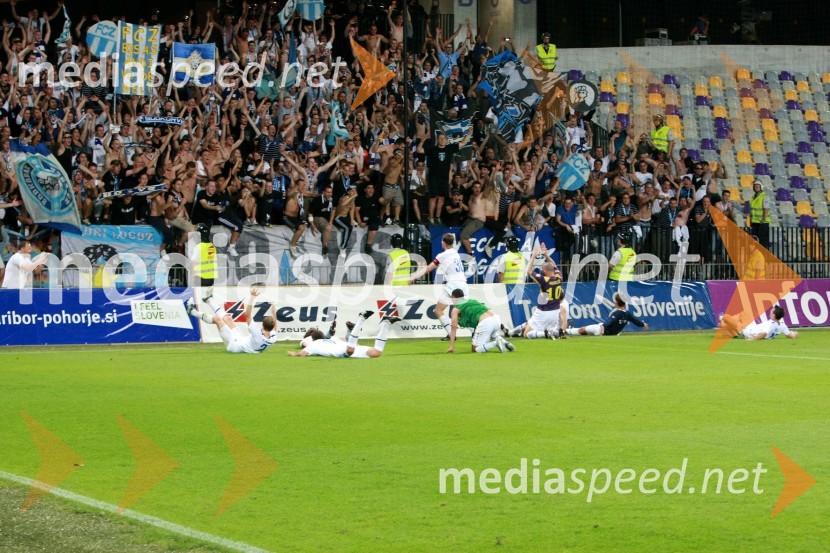 Nogometaši in navijači FC ZürichPovratna tekma 3. kroga kvalifikacij za Ligo prvakov: NK Maribor - FC Zürich