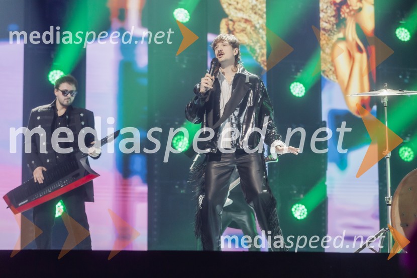  Tomaž Zupančič, glasbena skupina MRFY;  Gregor  Strasbergar, glasbena skupina MRFYKlemen Slakonja je zmagovalec izbora EMA 2025