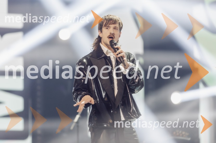  Gregor  Strasbergar, glasbena skupina MRFYKlemen Slakonja je zmagovalec izbora EMA 2025