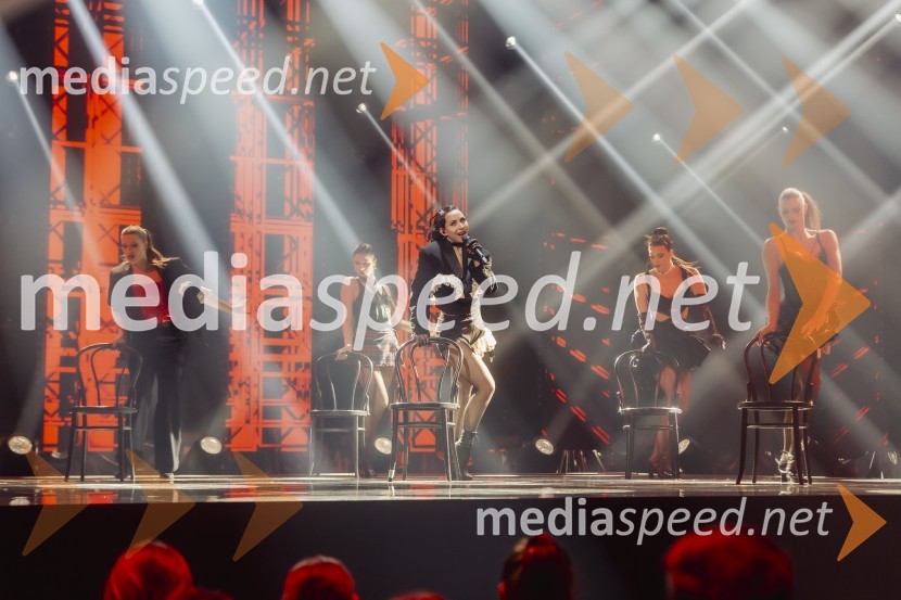  Astrid Kljun, glasbenicaKlemen Slakonja je zmagovalec izbora EMA 2025