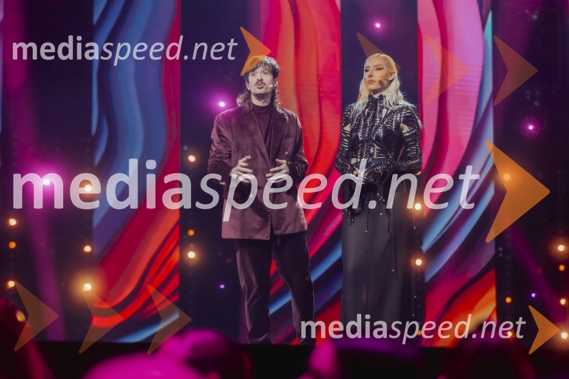  Gregor  Strasbergar, glasbena skupina MRFY;  Sara Briški Cirman - Raiven, pevka, harfistkaKlemen Slakonja je zmagovalec izbora EMA 2025