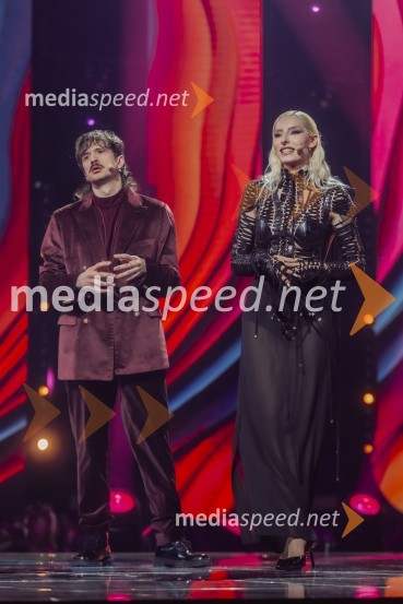  Gregor  Strasbergar, glasbena skupina MRFY;  Sara Briški Cirman - Raiven, pevka, harfistkaKlemen Slakonja je zmagovalec izbora EMA 2025