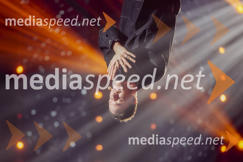  Klemen Slakonja, igralec, komik in TV voditeljKlemen Slakonja je zmagovalec izbora EMA 2025