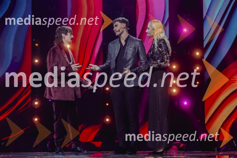  Gregor  Strasbergar, glasbena skupina MRFY;  Filip Vidušin, glasbena skupina LPS;  Sara Briški Cirman - Raiven, pevka, harfistkaKlemen Slakonja je zmagovalec izbora EMA 2025