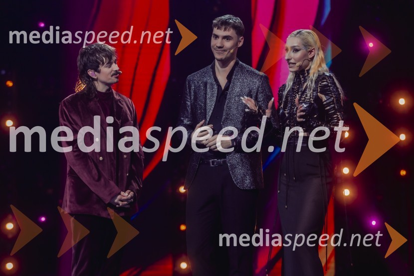  Gregor  Strasbergar, glasbena skupina MRFY;  Filip Vidušin, glasbena skupina LPS;  Sara Briški Cirman - Raiven, pevka, harfistkaKlemen Slakonja je zmagovalec izbora EMA 2025