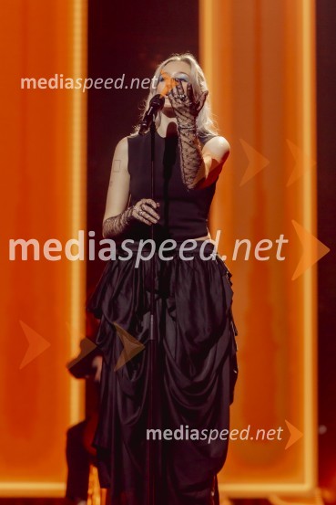  Trine Slabe, pevkaKlemen Slakonja je zmagovalec izbora EMA 2025