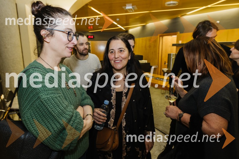  ... ;  Marjuta  Slamič, igralka1973, premiera avtorskega projekta v SNG Nova Gorica