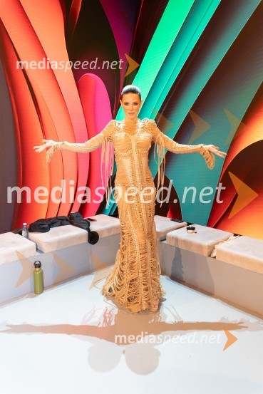  Eva Pavli, pevkaKlemen Slakonja je zmagovalec izbora EMA 2025