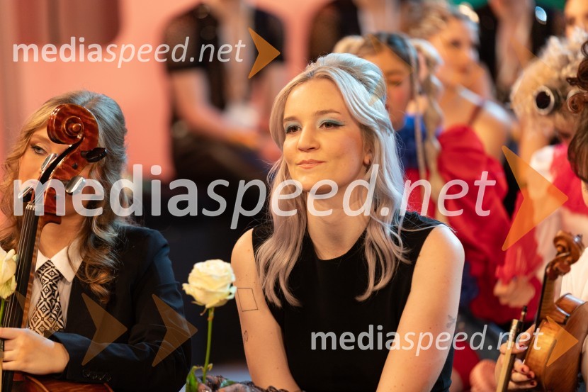  Trine Slabe, pevkaKlemen Slakonja je zmagovalec izbora EMA 2025