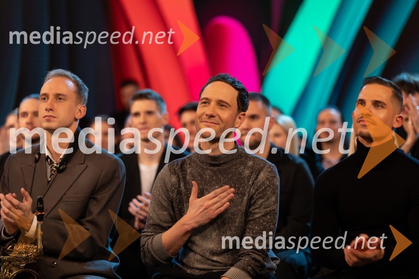  Klemen Slakonja, igralec, komik in TV voditeljKlemen Slakonja je zmagovalec izbora EMA 2025