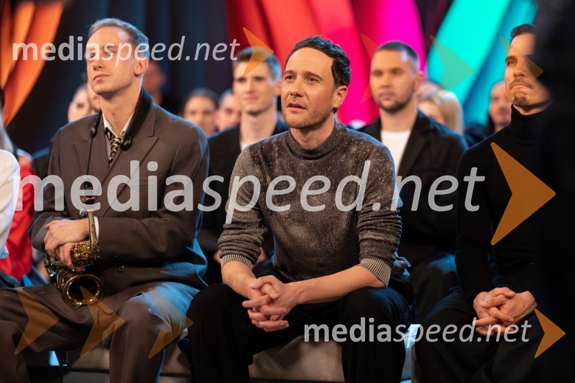  Klemen Slakonja, igralec, komik in TV voditeljKlemen Slakonja je zmagovalec izbora EMA 2025