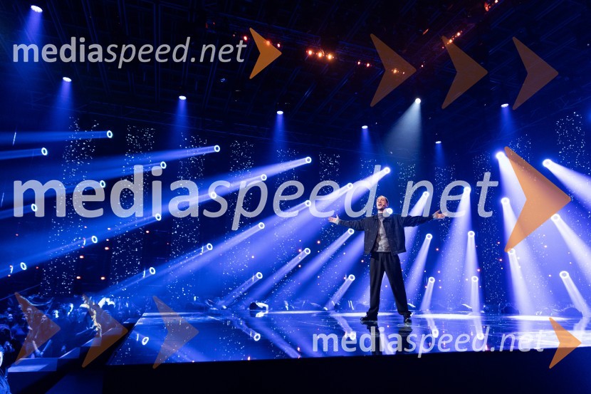  Klemen Slakonja, igralec, komik in TV voditeljKlemen Slakonja je zmagovalec izbora EMA 2025