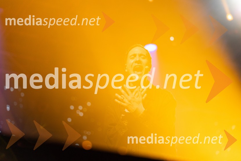  Klemen Slakonja, igralec, komik in TV voditeljKlemen Slakonja je zmagovalec izbora EMA 2025