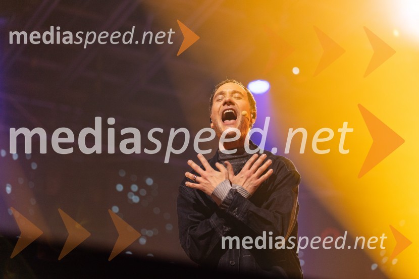  Klemen Slakonja, igralec, komik in TV voditeljKlemen Slakonja je zmagovalec izbora EMA 2025