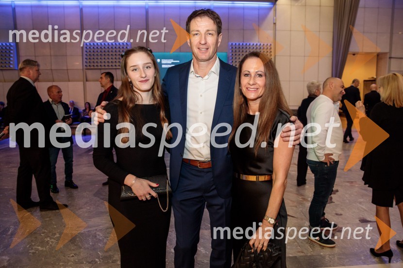  Ruby Čop;  Iztok Čop, olimpijski prvak in nekdanji podpredsednik OKS;  Petra Čop60. podelitev Bloudkovih priznanj za leto 2024