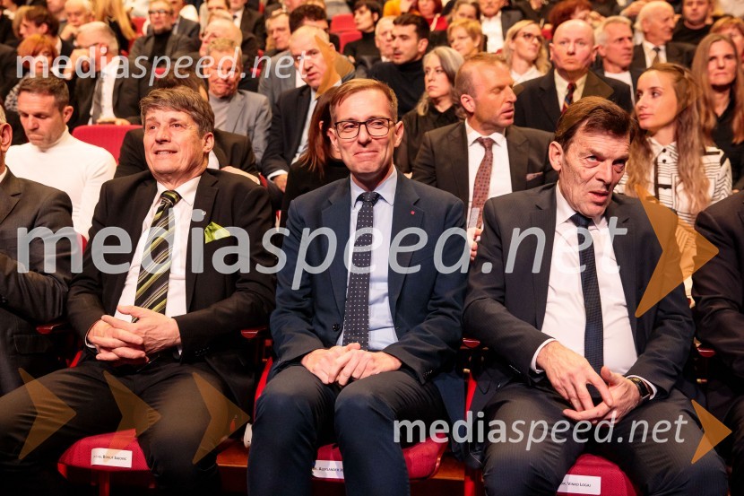 mag. Borut Sajovic, minister za obrambo RS;  ... ; dr. Vinko Logaj, minister za vzgojo in izobraževanje60. podelitev Bloudkovih priznanj za leto 2024