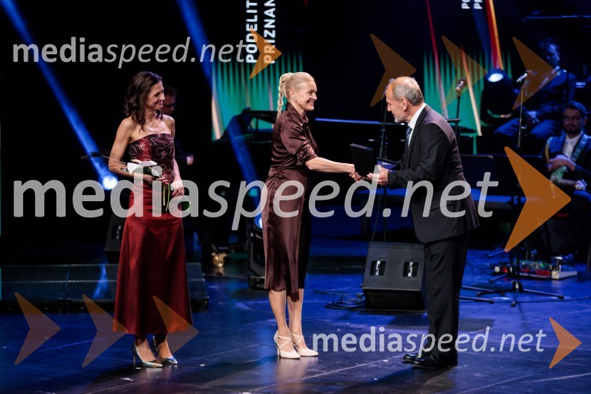  Petra Tramte,  vodja, Sektor za razvoj in programe športa;  Maja Dolenc, Ad+Value, d.o.o.;  Viktor Grošelj, predsednik Odbora za podeljevanje Bloudkovih priznanj60. podelitev Bloudkovih priznanj za leto 2024