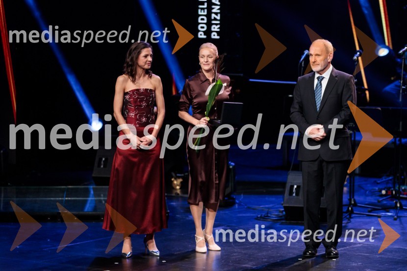  Petra Tramte,  vodja, Sektor za razvoj in programe športa;  Maja Dolenc, Ad+Value, d.o.o.;  Viktor Grošelj, predsednik Odbora za podeljevanje Bloudkovih priznanj60. podelitev Bloudkovih priznanj za leto 2024