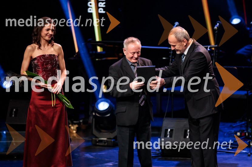  Petra Tramte,  vodja, Sektor za razvoj in programe športa;  Janez Mohorčič;  Viktor Grošelj, predsednik Odbora za podeljevanje Bloudkovih priznanj60. podelitev Bloudkovih priznanj za leto 2024