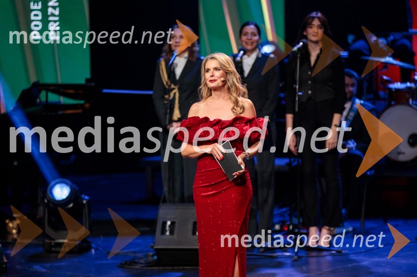  Bernarda Žarn, voditeljica60. podelitev Bloudkovih priznanj za leto 2024