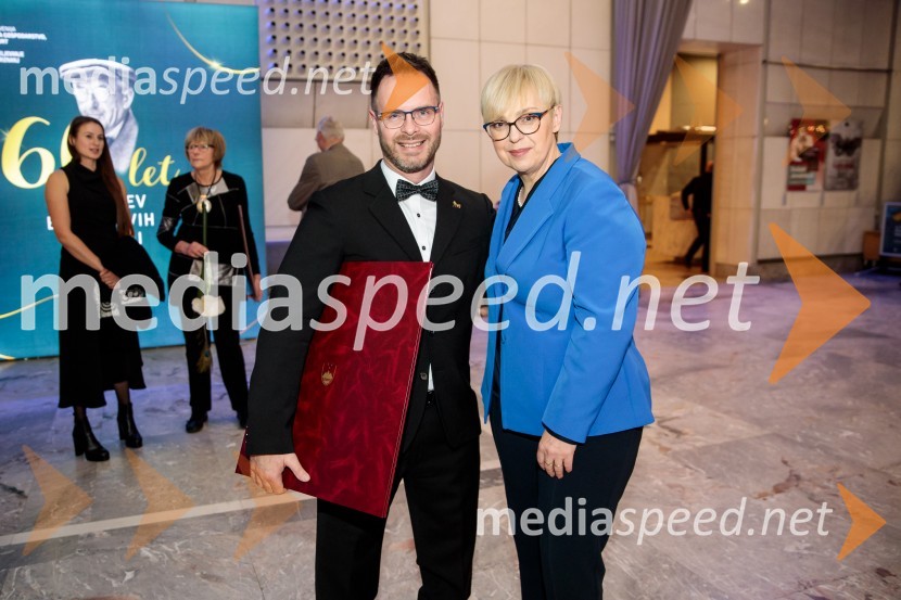  Dejan  Fabčič, slovenski paraolimpijec, parakajakaš; dr. Nataša Pirc Musar, predsednica Republike Slovenije60. podelitev Bloudkovih priznanj za leto 2024