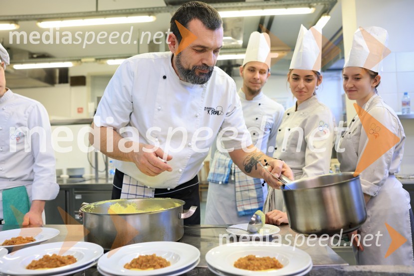  David Skoko, hrvaški Chef, Konoba Batelina;  ... ;  ... ;  ... Na SŠGT Maribor ponovno kuharska zvezda, chef David Skoko