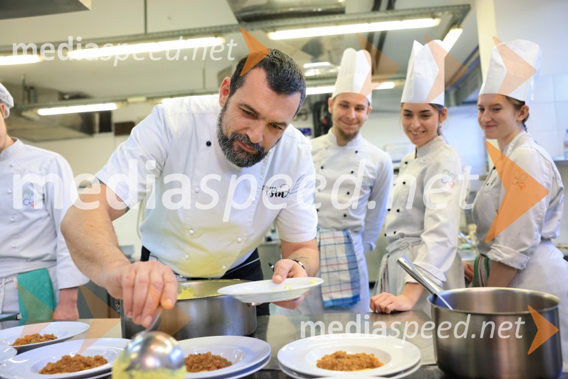  David Skoko, hrvaški Chef, Konoba Batelina;  ... ;  ... ;  ... Na SŠGT Maribor ponovno kuharska zvezda, chef David Skoko