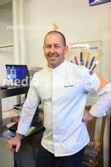  Darko Marin, učitelj praktičnega pouka kuharstvaNa SŠGT Maribor ponovno kuharska zvezda, chef David Skoko