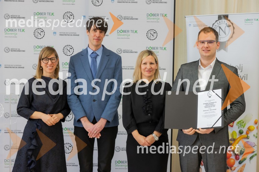 doc. dr. Anita Kušar, raziskovalka, pomočnica vodje raziskovalne skupine, Inštitut za nutricionistiko; prof. dr. Igor Pravst, vodja raziskovalne skupine, Inštitut za nutricionistiko;  Vesna Marinko, generalna direktorica, Direktorat za javno zdravje;  ... Inovativna živila 2025