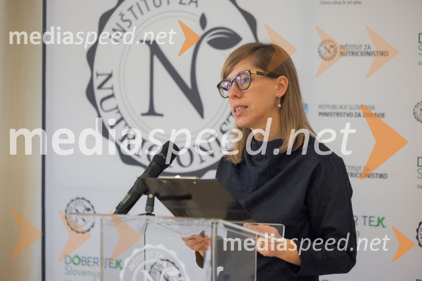 doc. dr. Anita Kušar, raziskovalka, pomočnica vodje raziskovalne skupine, Inštitut za nutricionistikoInovativna živila 2025