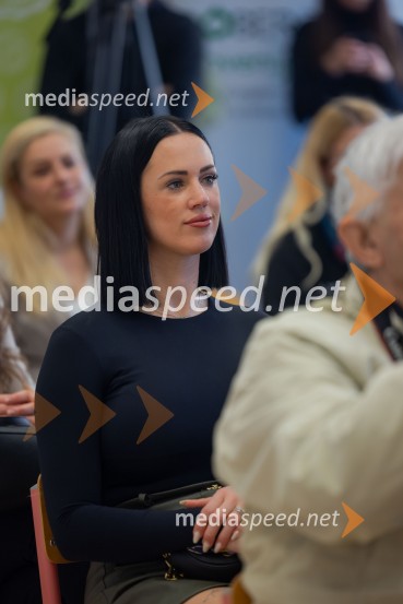  Patricija Pangeršič, osebna trenerkaInovativna živila 2025