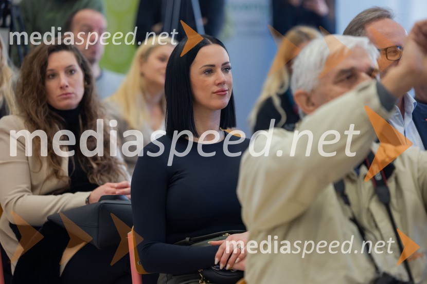  Patricija Pangeršič, osebna trenerkaInovativna živila 2025