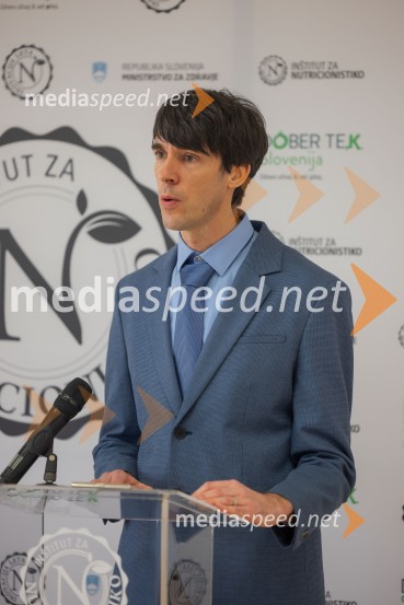 prof. dr. Igor Pravst, vodja raziskovalne skupine, Inštitut za nutricionistikoInovativna živila 2025