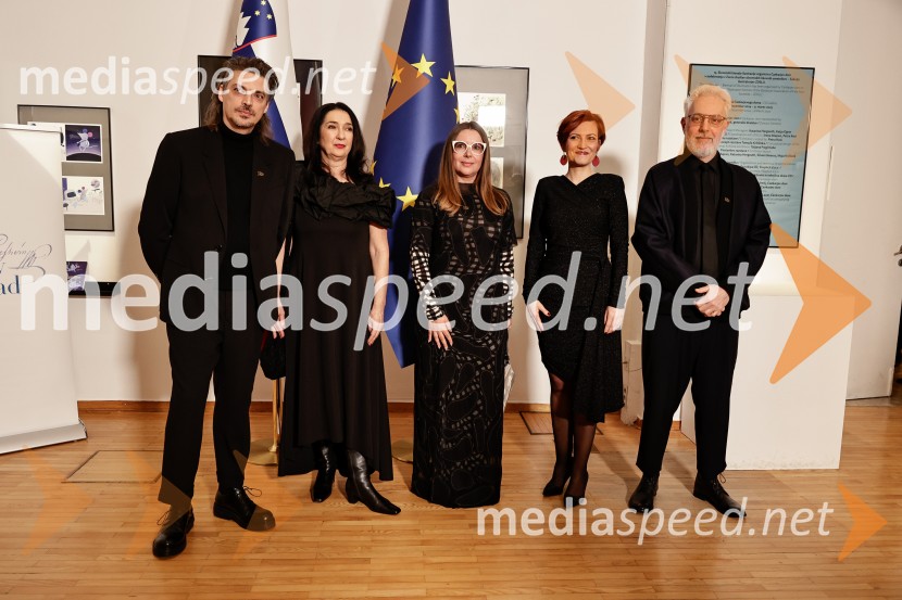  Ivian Kan  Mujezinović;  Zdenka Badovinac, kustosinja;  Mina  Žabnikar- Mina Fina, umetnica; dr. Asta Vrečko, ministrica za kulturo;  Damjan IlićDržavna proslava ob slovenskem kulturnem prazniku s podelitvijo Prešernovih nagrad