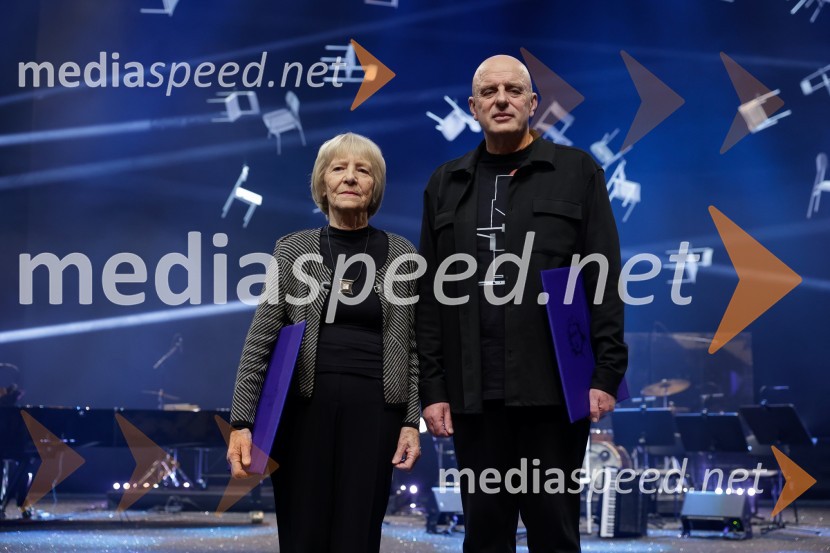  Dragica  Čadež, kiparka;  Dragan  Živadinov, perfomerDržavna proslava ob slovenskem kulturnem prazniku s podelitvijo Prešernovih nagrad