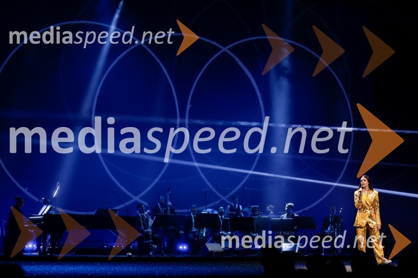  Manca Kampuš, pevka, Koala VoiceDržavna proslava ob slovenskem kulturnem prazniku s podelitvijo Prešernovih nagrad