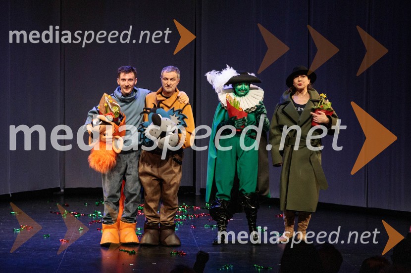 Jurica Marčec;  Ivan Peternelj, igralec;  Janja Majzelj, igralka;  Romana Šalehar, igralkaDogodivščine Zvitorepca, Trdonje in Lakotnika, premiera predstave v SMG Ljubljana