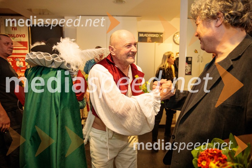  Dario Varga, igralec;  ... Dogodivščine Zvitorepca, Trdonje in Lakotnika, premiera predstave v SMG Ljubljana