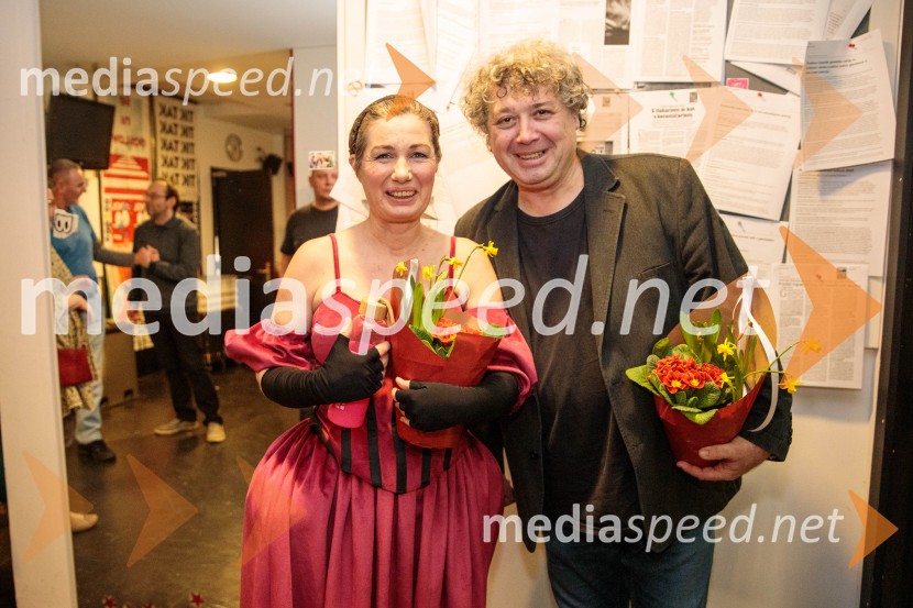  Maruša Oblak, igralka;  ... Dogodivščine Zvitorepca, Trdonje in Lakotnika, premiera predstave v SMG Ljubljana