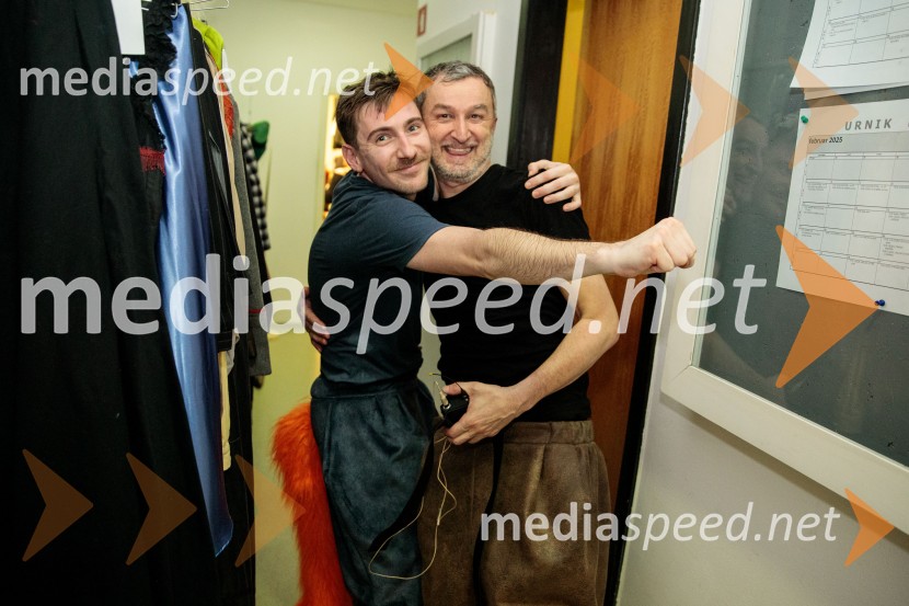  Jurica Marčec;  Ivan Peternelj, igralecDogodivščine Zvitorepca, Trdonje in Lakotnika, premiera predstave v SMG Ljubljana