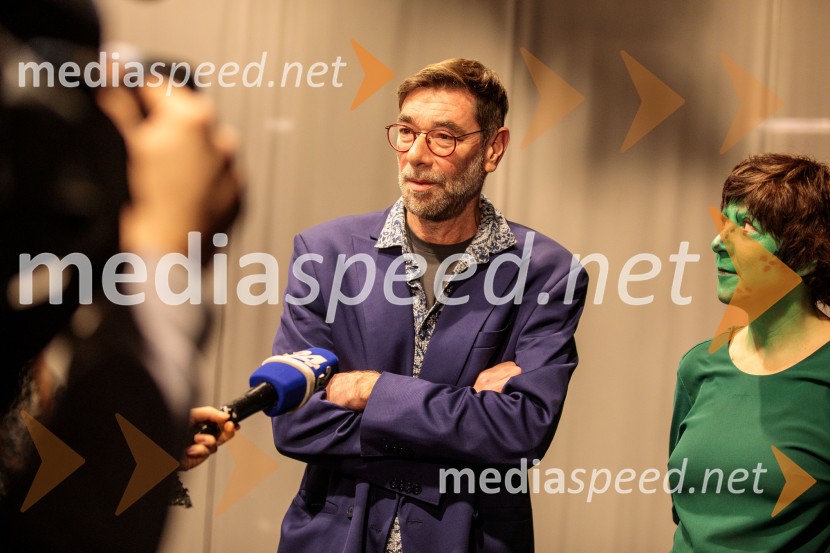  Matjaž Pograjc, režiser;  Janja Majzelj, igralkaDogodivščine Zvitorepca, Trdonje in Lakotnika, premiera predstave v SMG Ljubljana