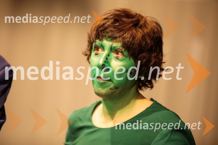  Janja Majzelj, igralkaDogodivščine Zvitorepca, Trdonje in Lakotnika, premiera predstave v SMG Ljubljana