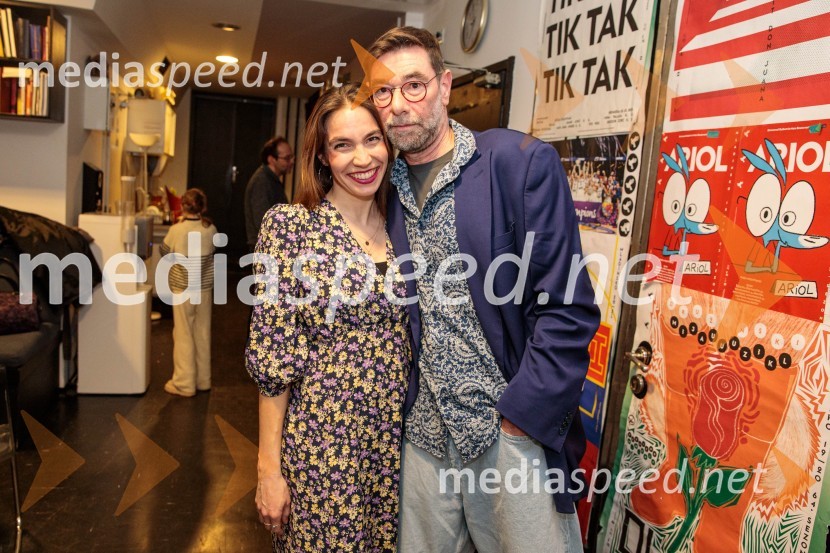  Klara Kastelec, igralka;  Matjaž Pograjc, režiserDogodivščine Zvitorepca, Trdonje in Lakotnika, premiera predstave v SMG Ljubljana