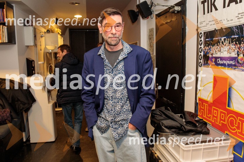  Matjaž Pograjc, režiserDogodivščine Zvitorepca, Trdonje in Lakotnika, premiera predstave v SMG Ljubljana