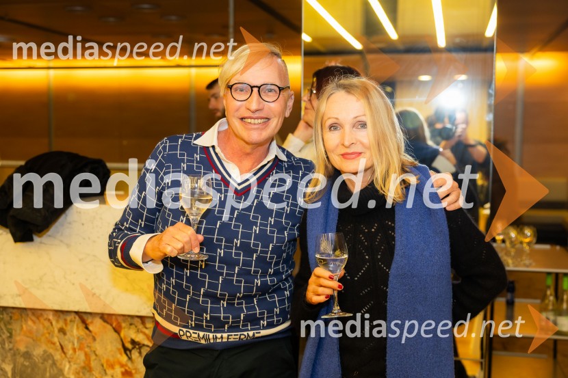   Igor  Jelen-Iggy, Hiša umetnosti IGEN Celje;  Marjana Ravnjak, novinarkaIn ljubezen tudi, premiera predstave v Cankarjevem domu