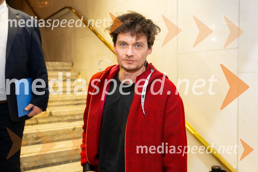  Primož Bezjak, igralec, plesalecIn ljubezen tudi, premiera predstave v Cankarjevem domu