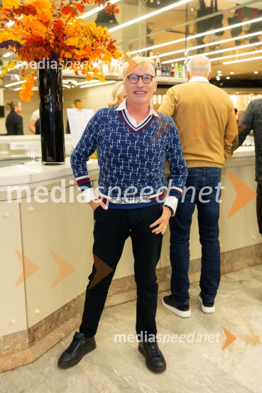   Igor  Jelen-Iggy, Hiša umetnosti IGEN CeljeIn ljubezen tudi, premiera predstave v Cankarjevem domu