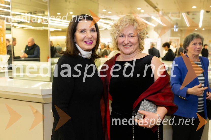 mag. Breda Pečovnik, direktorica kongresno komercialne dejavnosti Cankarjev dom;  ... ;  ... In ljubezen tudi, premiera predstave v Cankarjevem domu